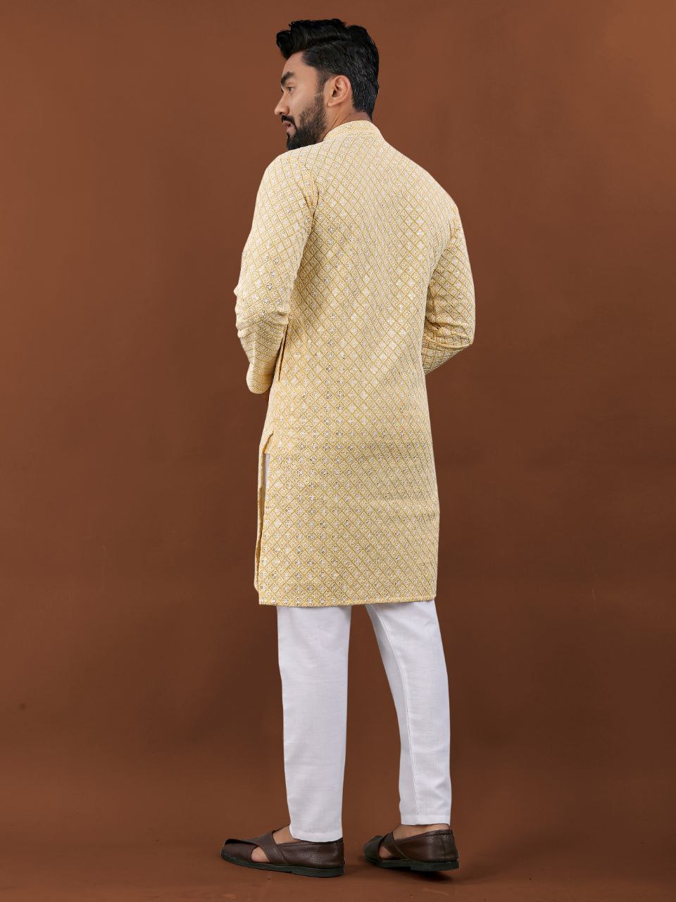 Stylish Ethnic Wear for Festivals & Weddings