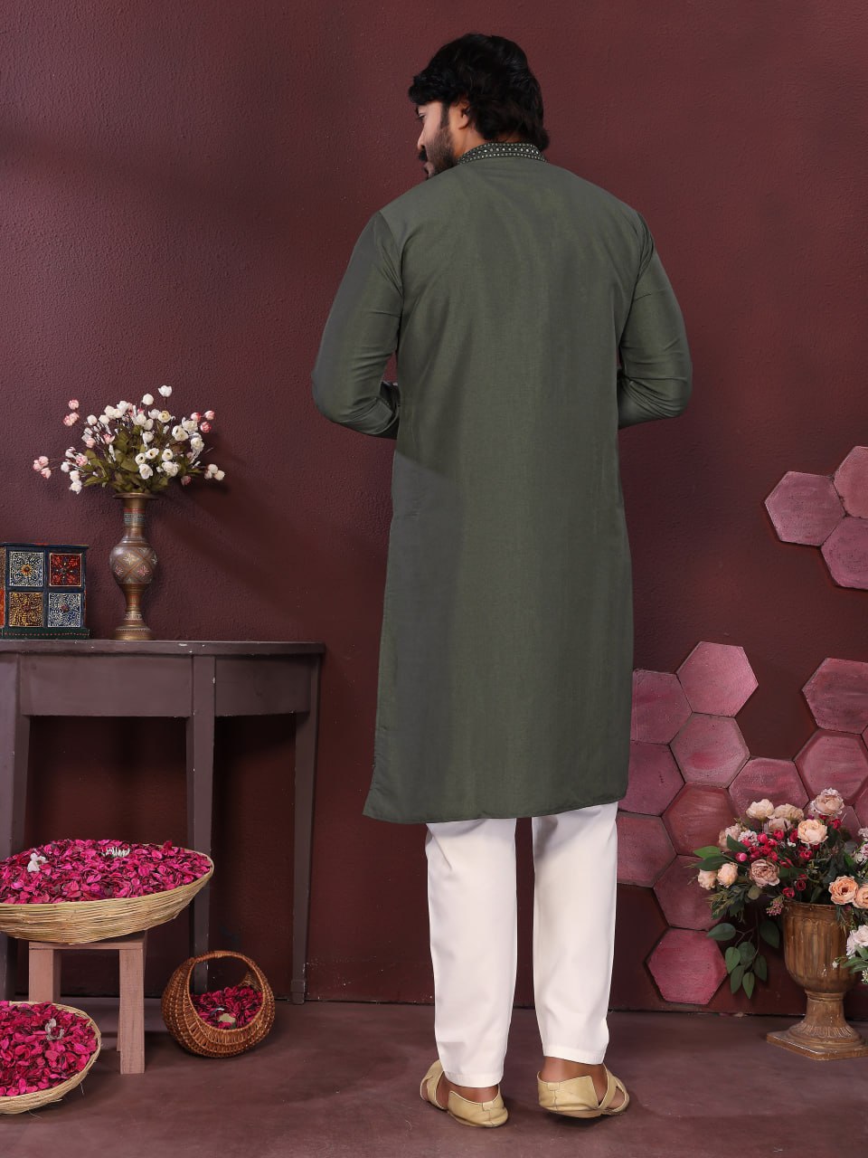 Veloxman Premium Smart Silk Kurta with Embroidery & Mirror Work